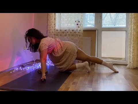 Vacuum cleaning, wipe down the yoga mat, cleaning up, vacuuming, weekend reset, asmr sounds