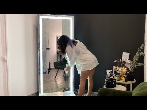 Washing the mirror, cleaning up the mirror, deep clean, cozy day, one day of living